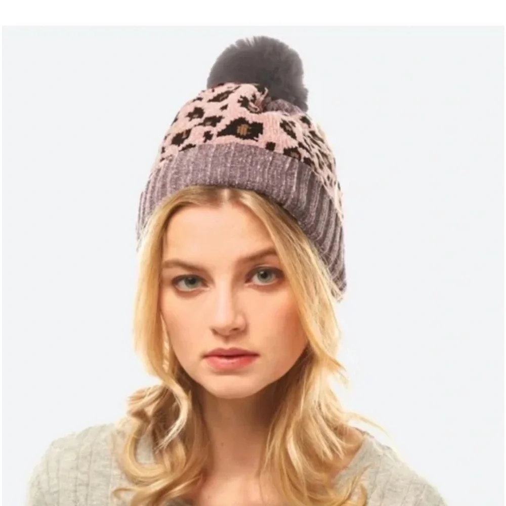 Chenille Knit Leopard Print Pom Beanie